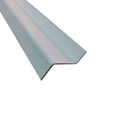 Siding PVC cortagotas blanco. Revestimiento exterior. Producto