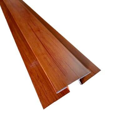 Union para siding metálico. Unión siding metal.