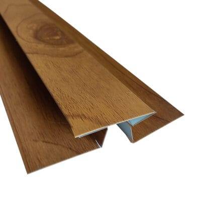 Union para siding metálico. Unión siding metal.